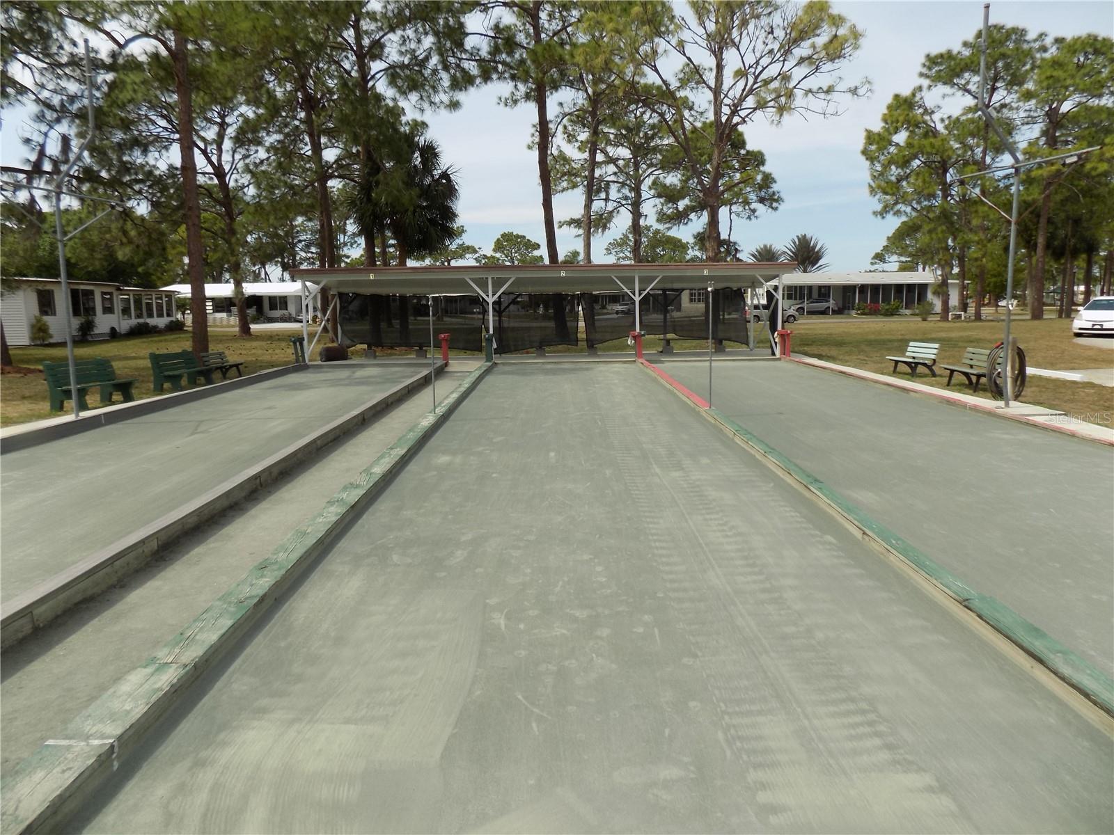 Image 6 of 17 For 5708 Holiday Park Blvd