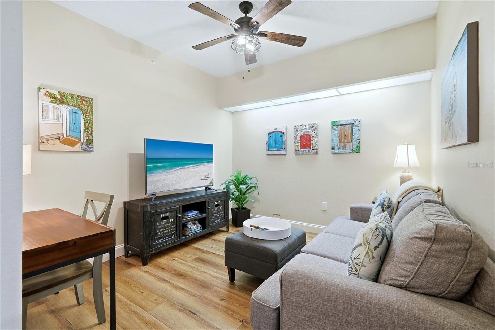 Image 31 of 85 For 5221 Mahogany Run Avenue 215