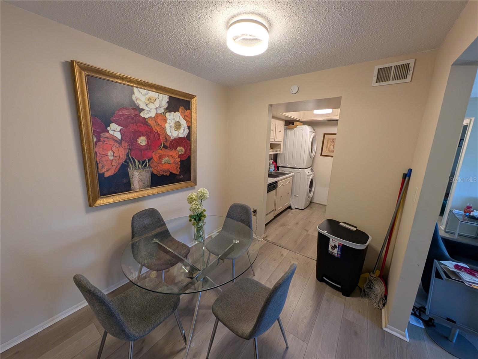 Image 7 of 10 For 700 Airport Boulevard E7