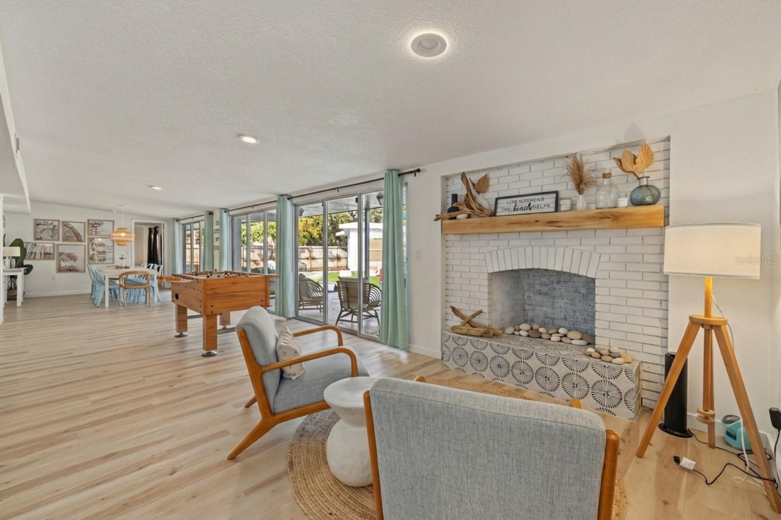 Image 13 of 41 For 2069 Bougainvillea Street