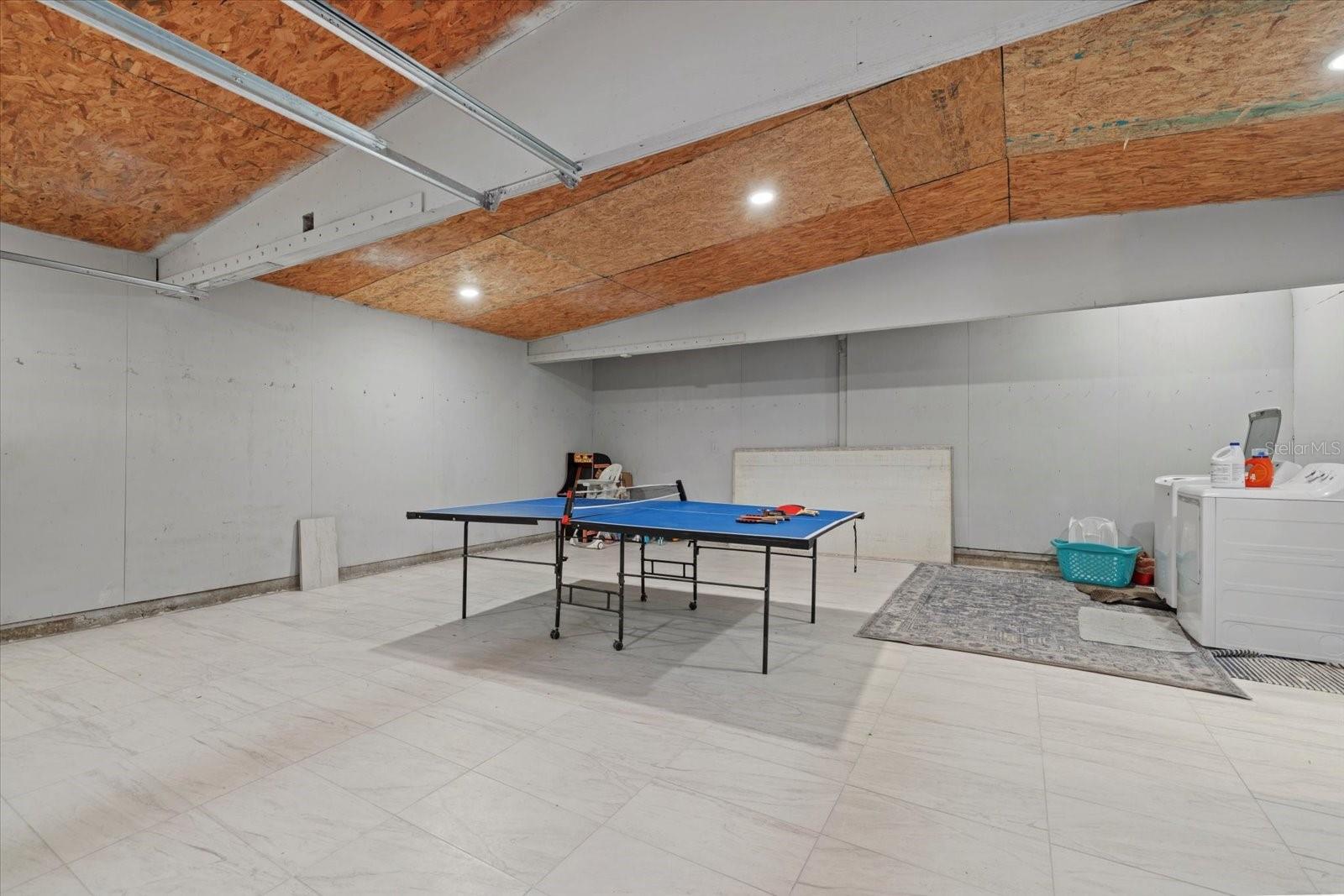 Image 39 of 41 For 2069 Bougainvillea Street