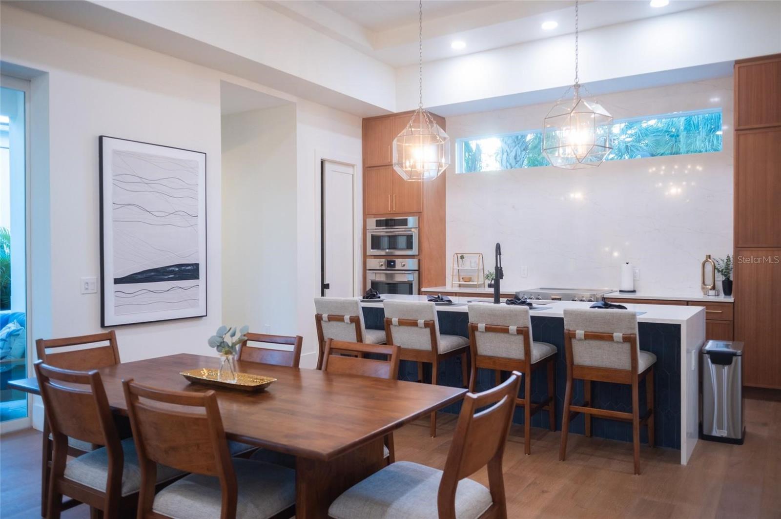 Image 19 of 97 For 2420 Floyd Street