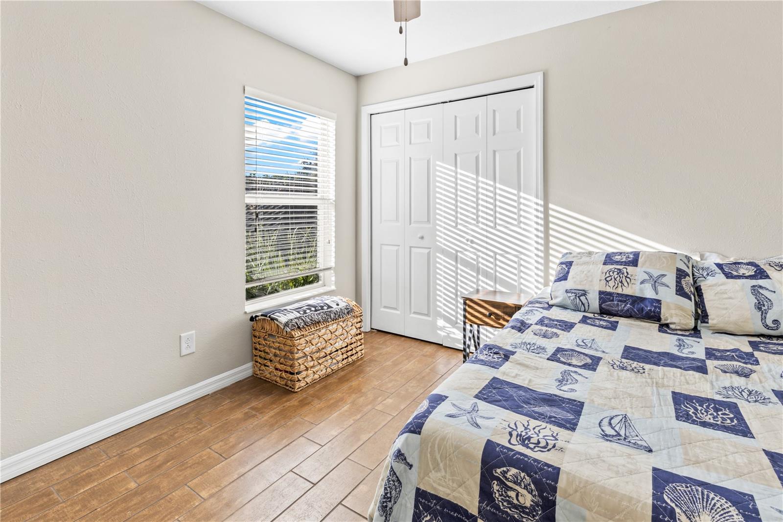 Image 19 of 32 For 5011 72nd Street E