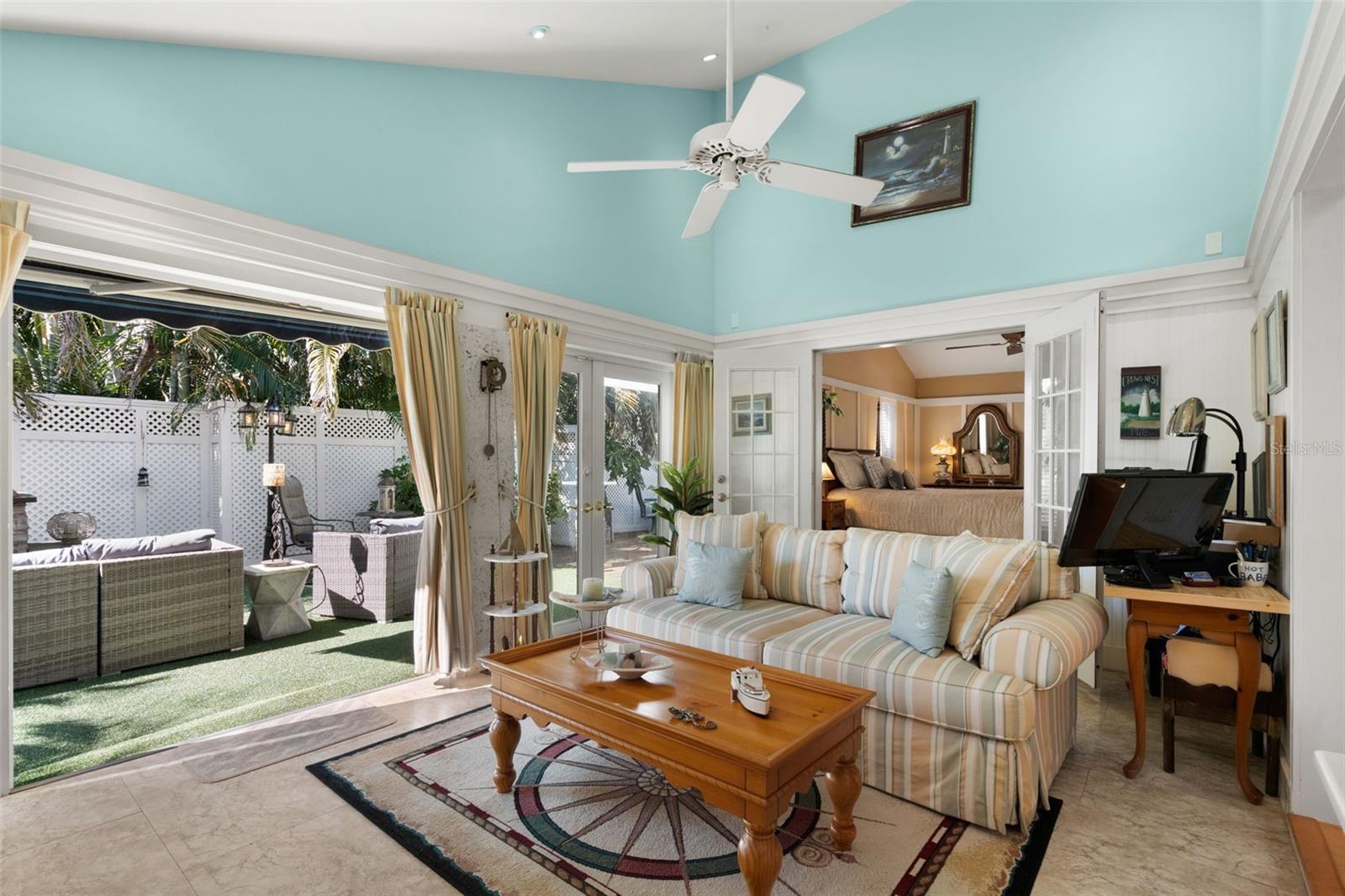 Image 32 of 69 For 4329 14th Street Circle