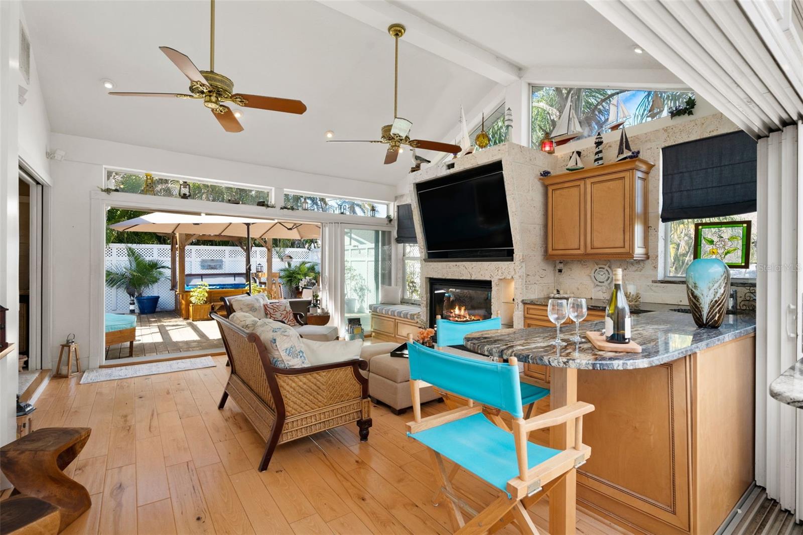 Image 38 of 69 For 4329 14th Street Circle