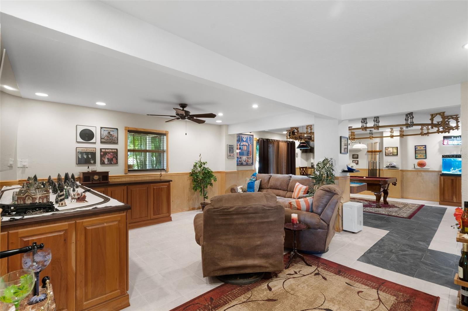 Image 52 of 69 For 4329 14th Street Circle