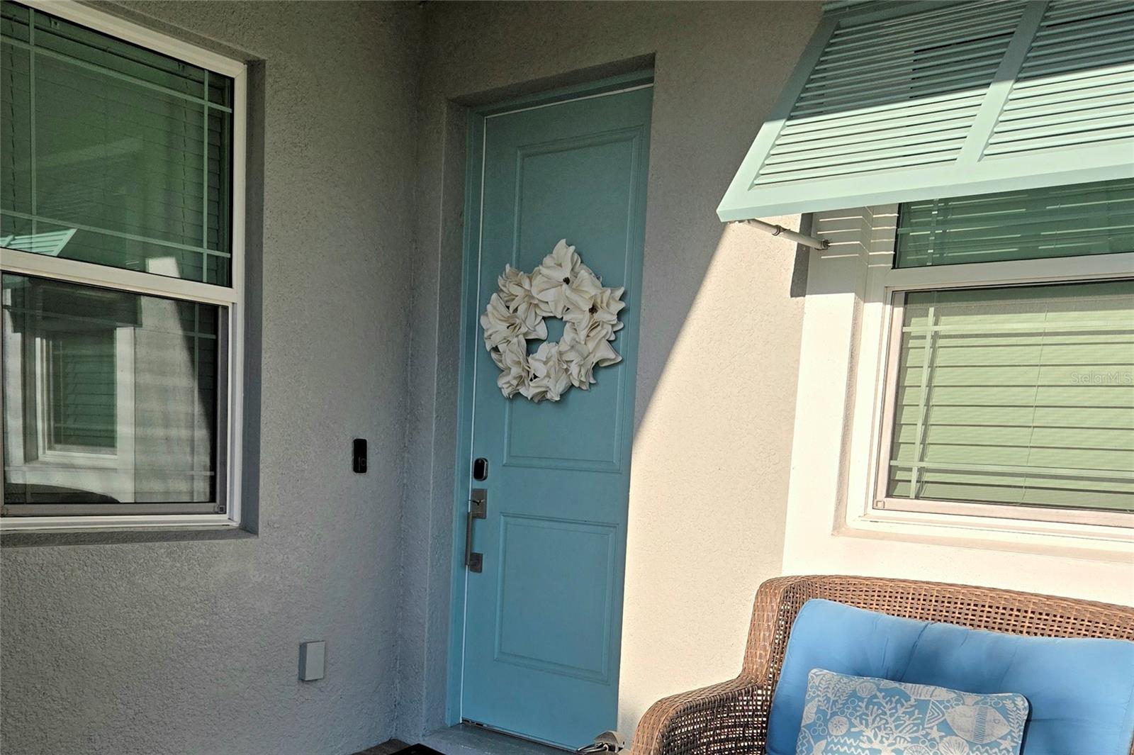 Listing photo id 18 for 235 Okeeffe Circle