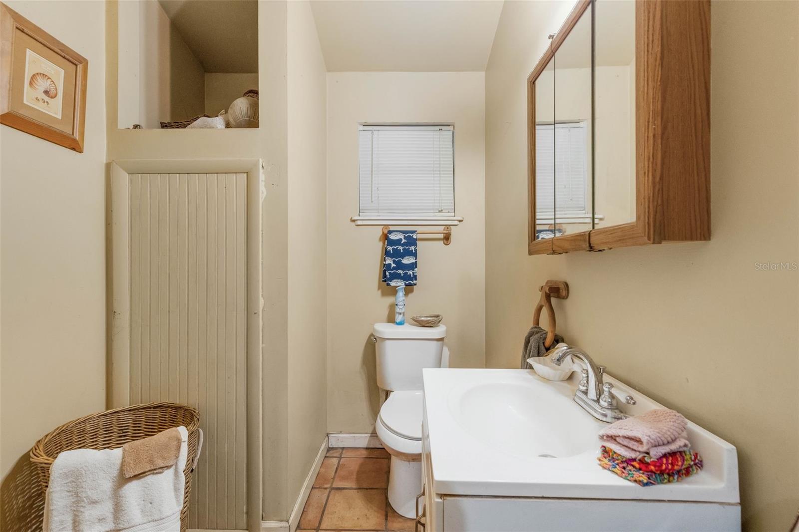 Image 13 of 47 For 4122 Old Bradenton Road