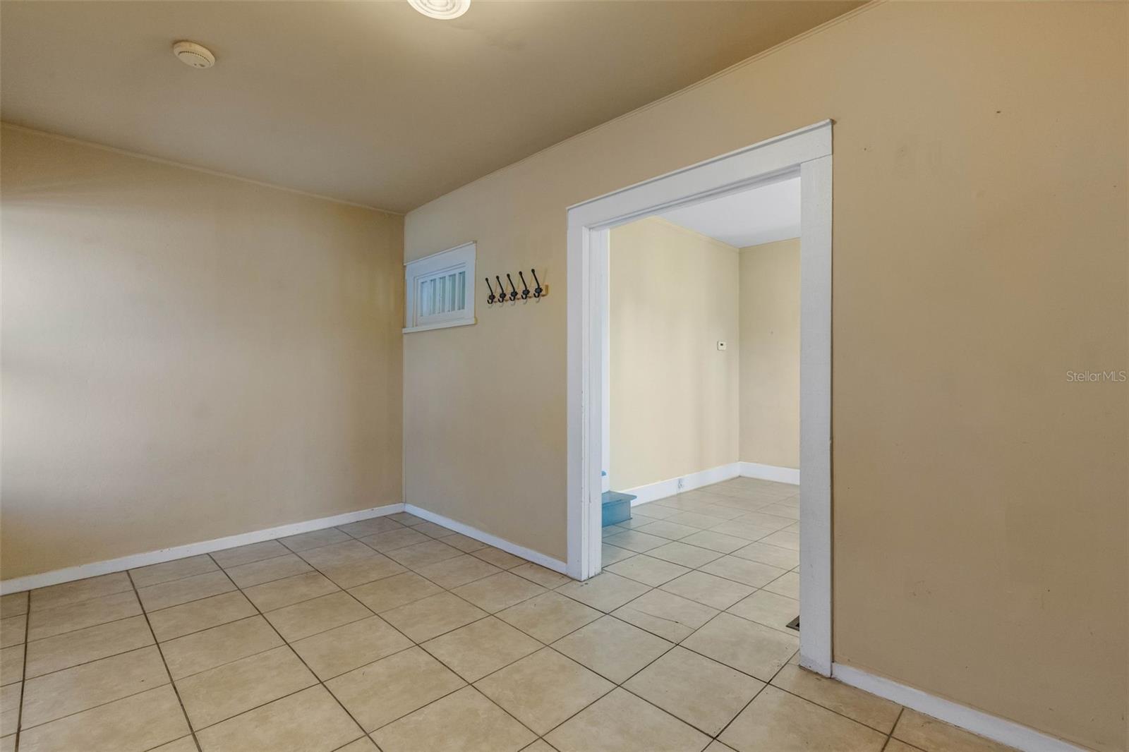 Image 30 of 47 For 4122 Old Bradenton Road