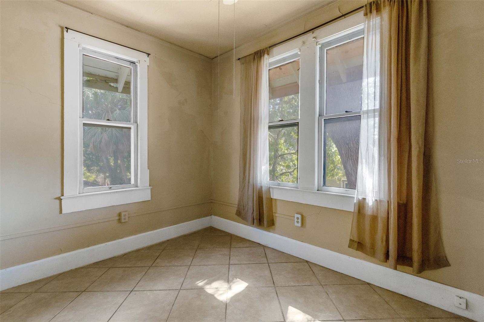 Image 37 of 47 For 4122 Old Bradenton Road