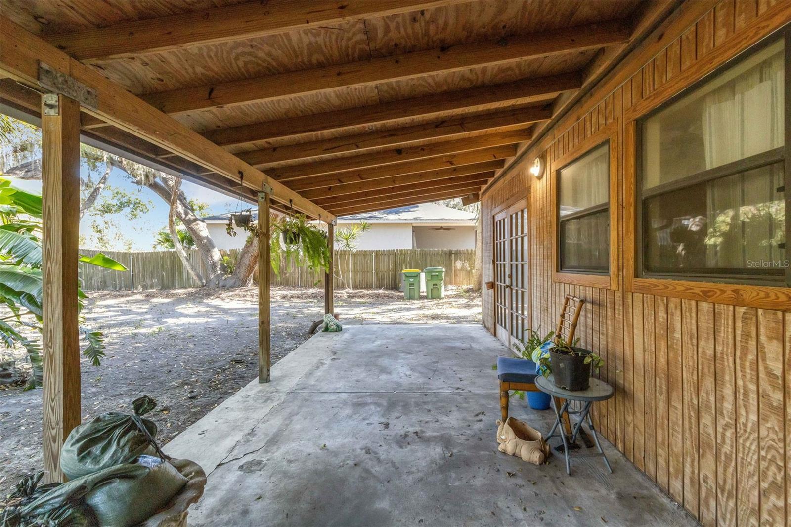 Image 6 of 47 For 4122 Old Bradenton Road