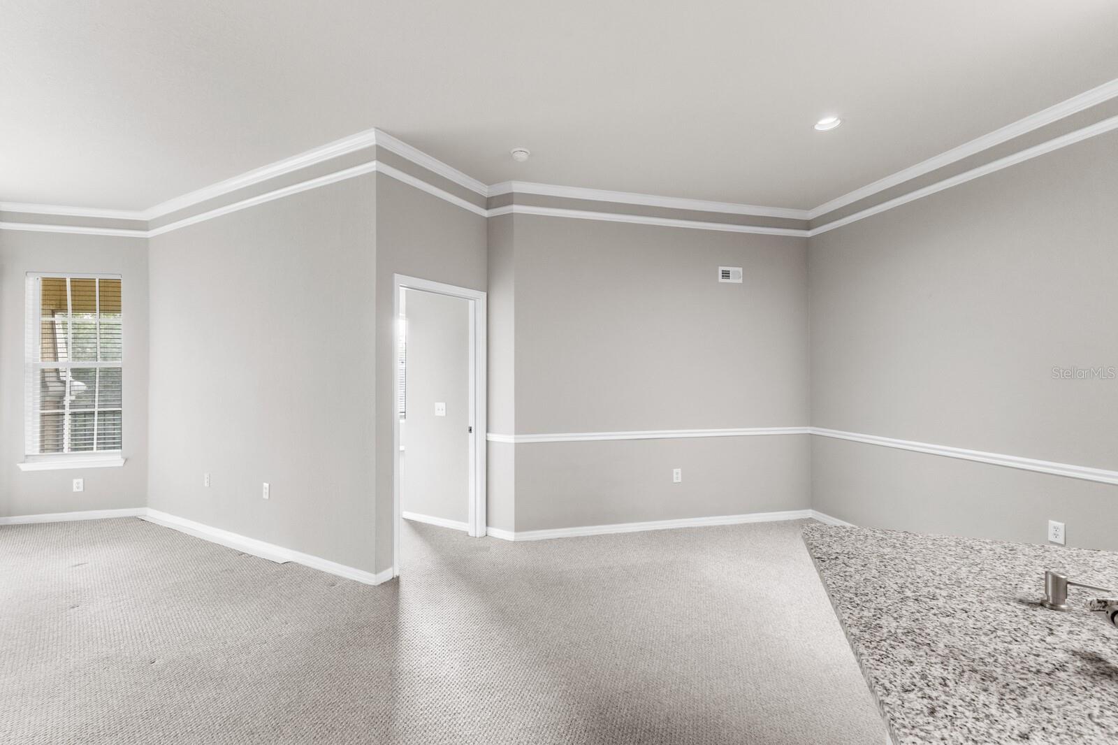 Image 3 of 33 For 5122 Northridge Road 307