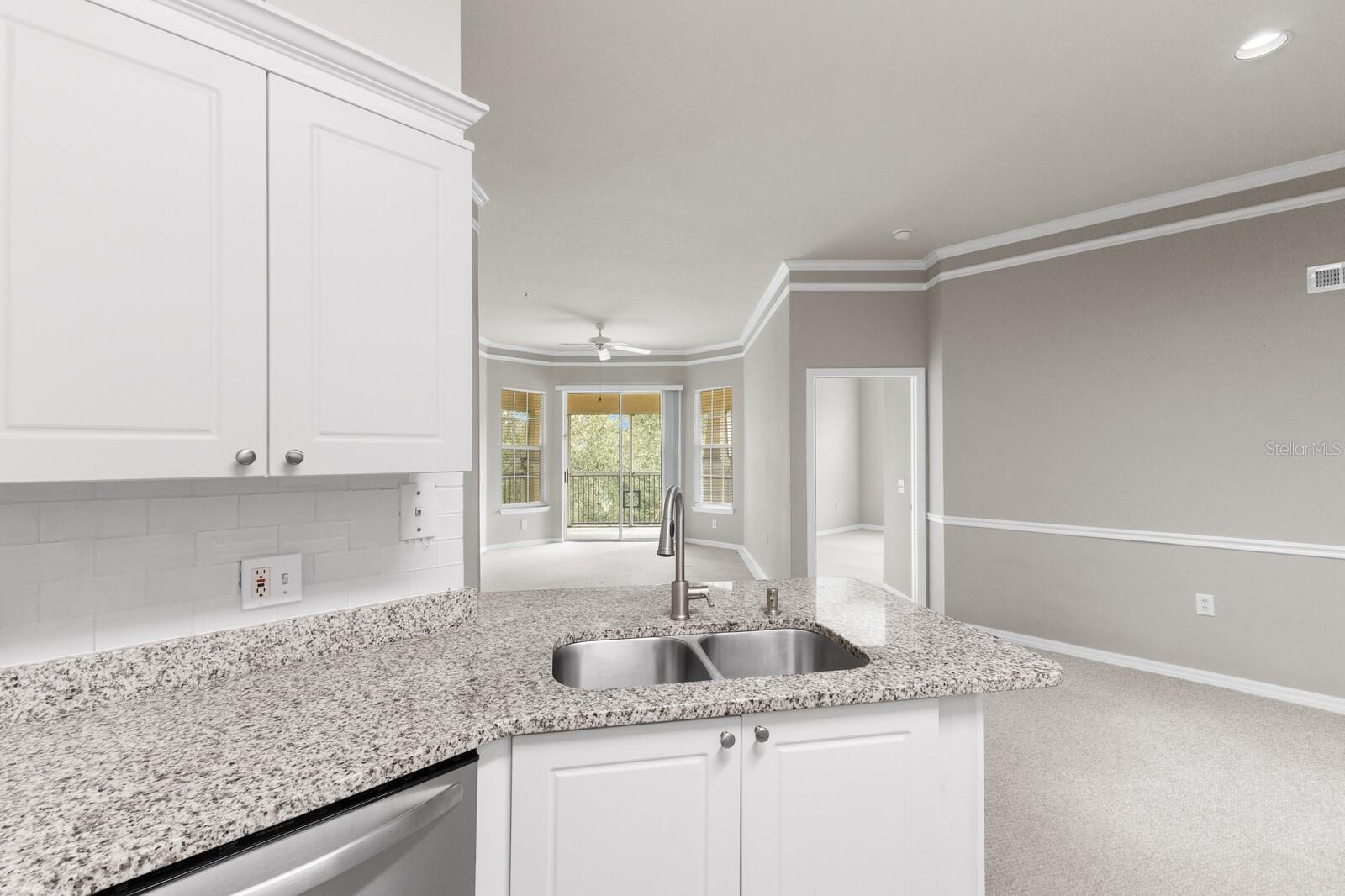 Image 8 of 33 For 5122 Northridge Road 307