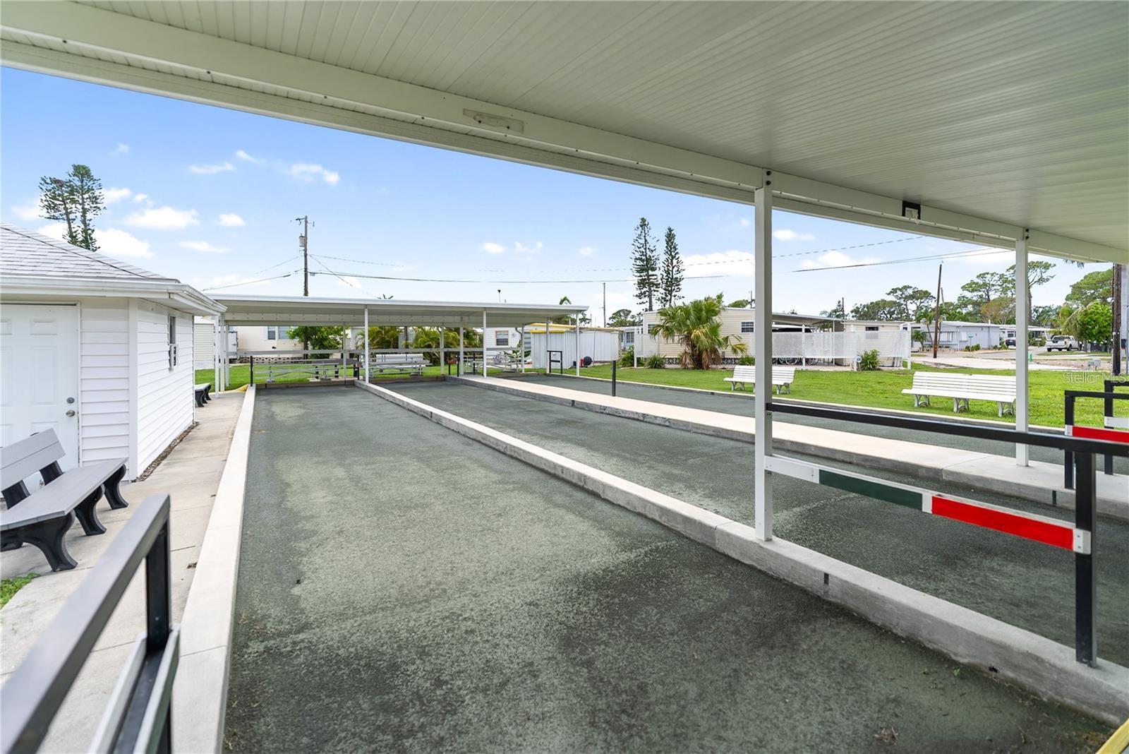 Image 21 of 40 For 10315 Cortez Road 60-4