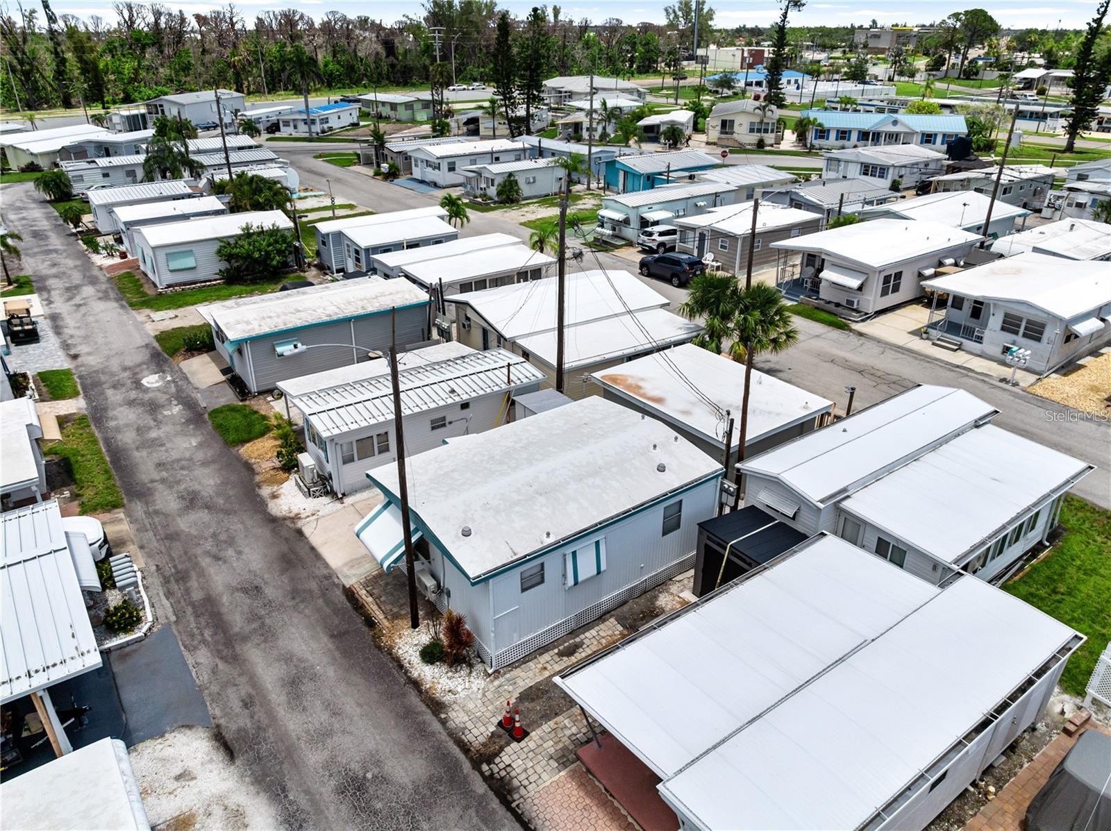 Image 23 of 40 For 10315 Cortez Road 60-4