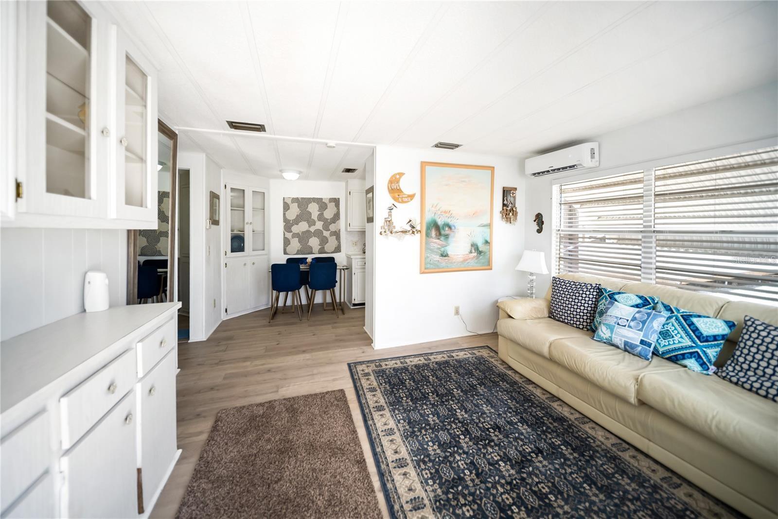 Image 5 of 40 For 10315 Cortez Road 60-4