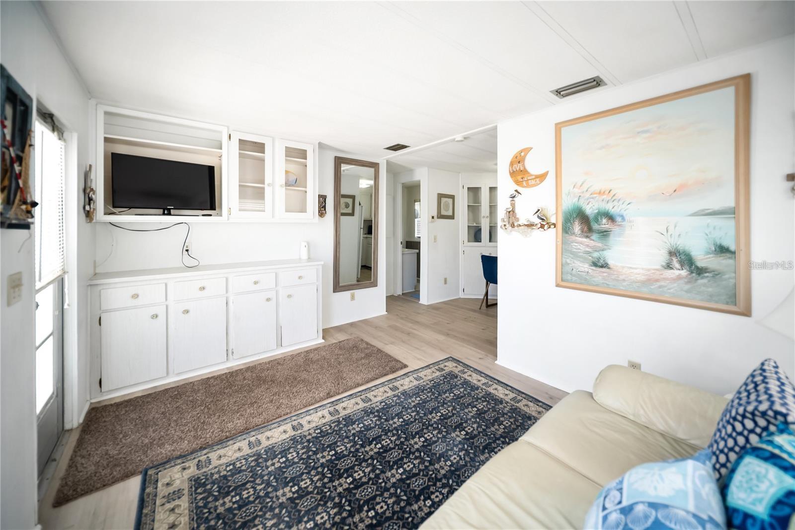 Image 6 of 40 For 10315 Cortez Road 60-4