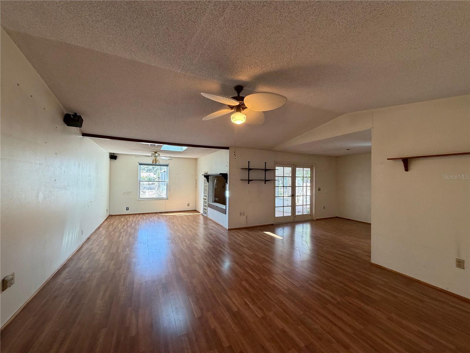 Image 10 of 35 For 2848 Webber Place