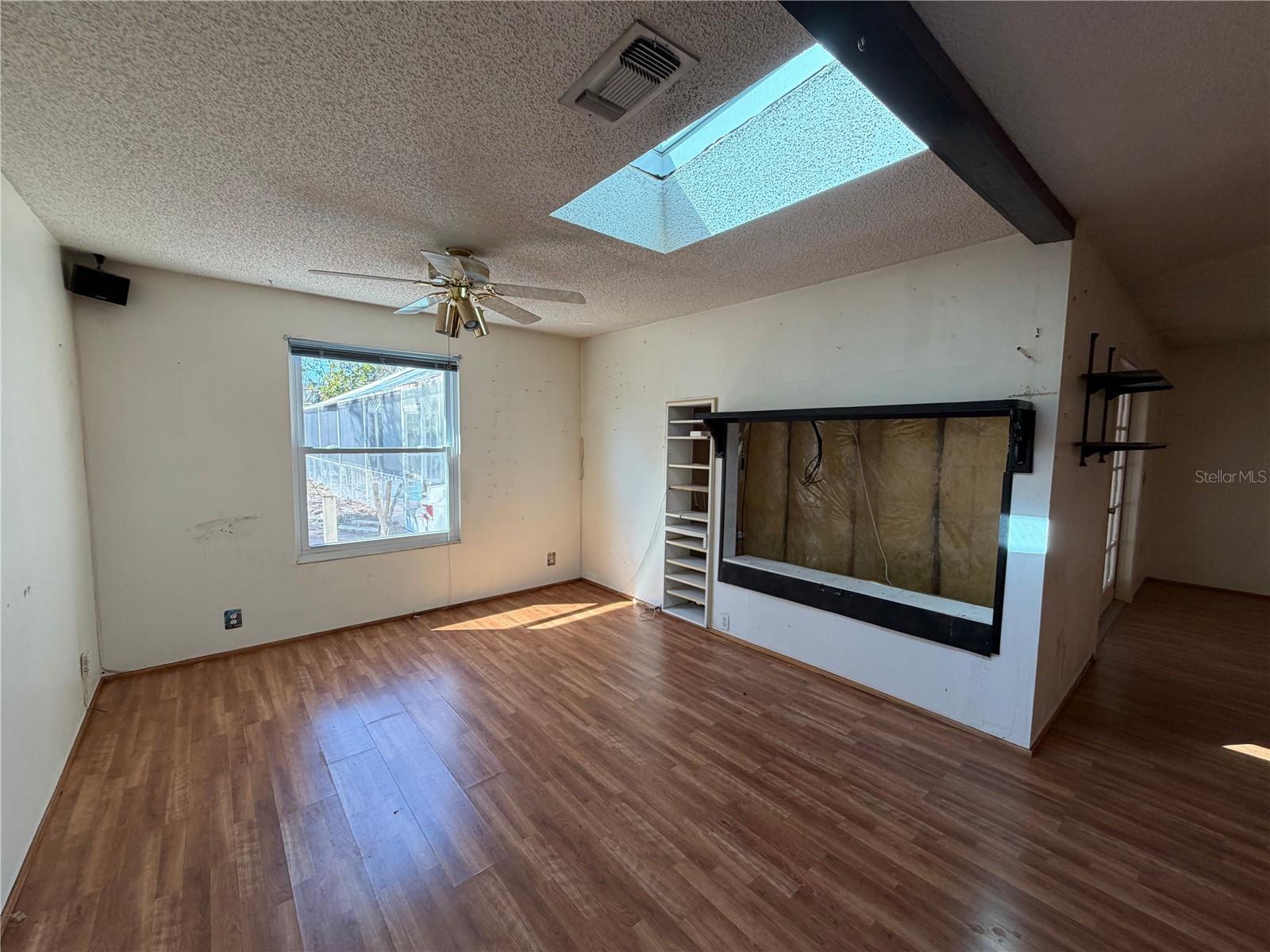 Image 11 of 35 For 2848 Webber Place