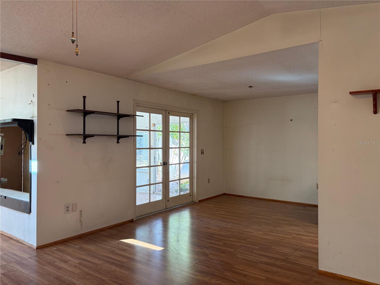 Image 14 of 35 For 2848 Webber Place