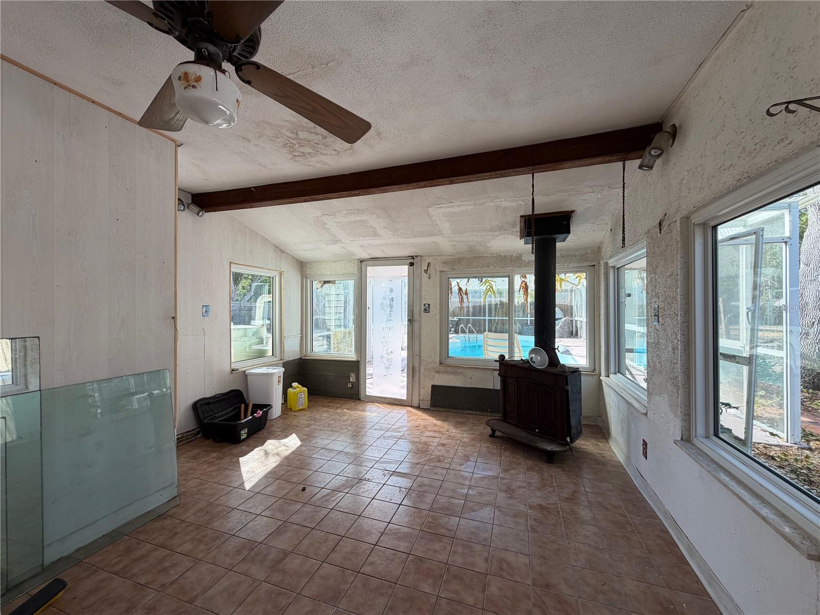 Image 33 of 35 For 2848 Webber Place