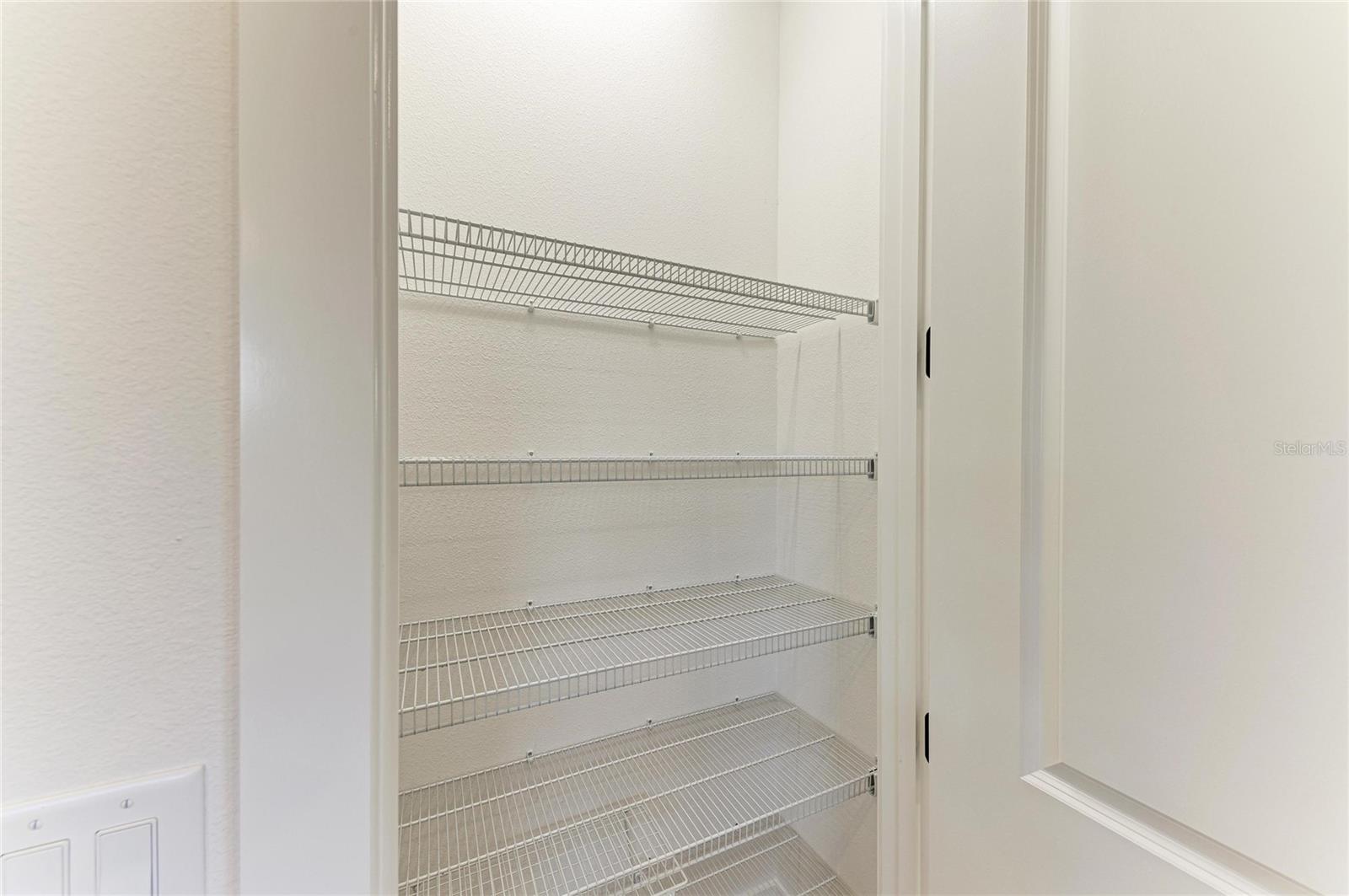 Image 18 of 65 For 1051 Waterline Court