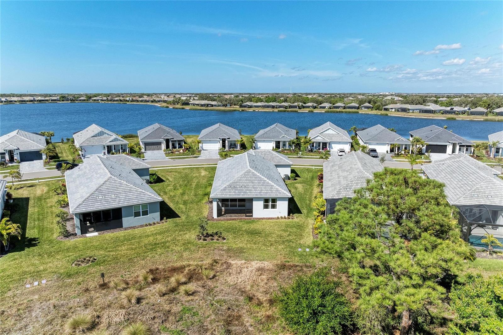 Image 41 of 65 For 1051 Waterline Court