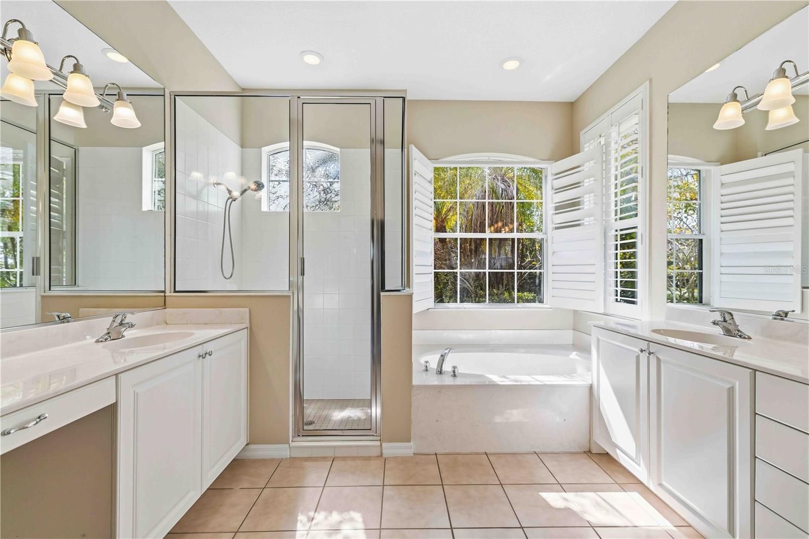 Image 29 of 54 For 7714 Ashley Circle