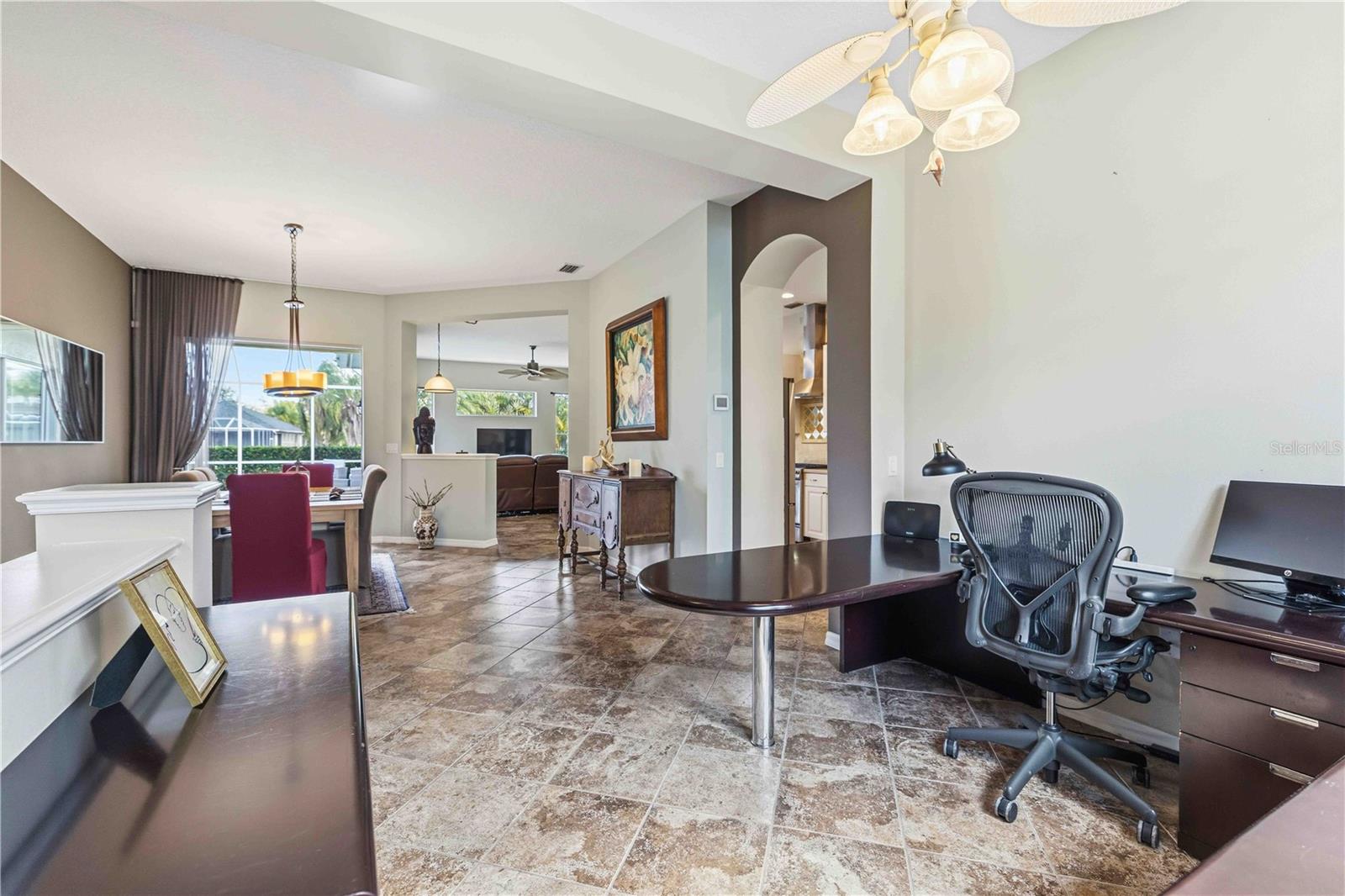 Image 4 of 54 For 7714 Ashley Circle