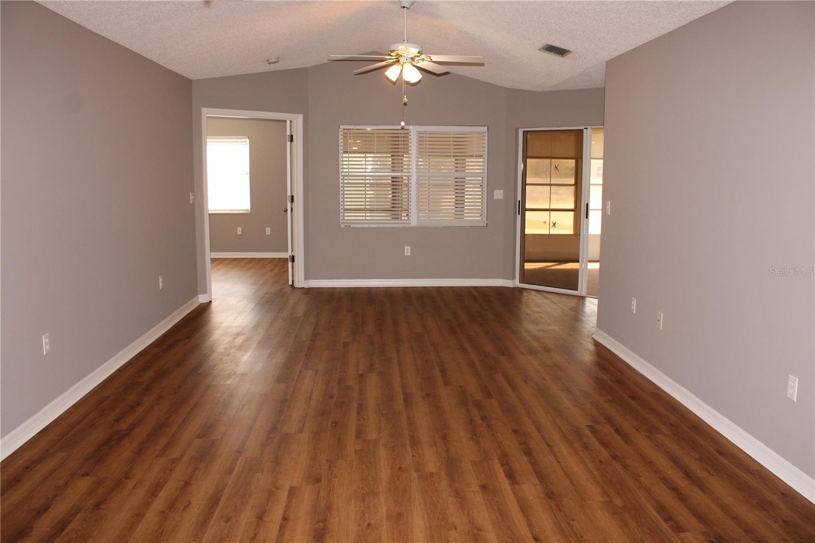 Image 8 of 50 For 1507 Lantana Court