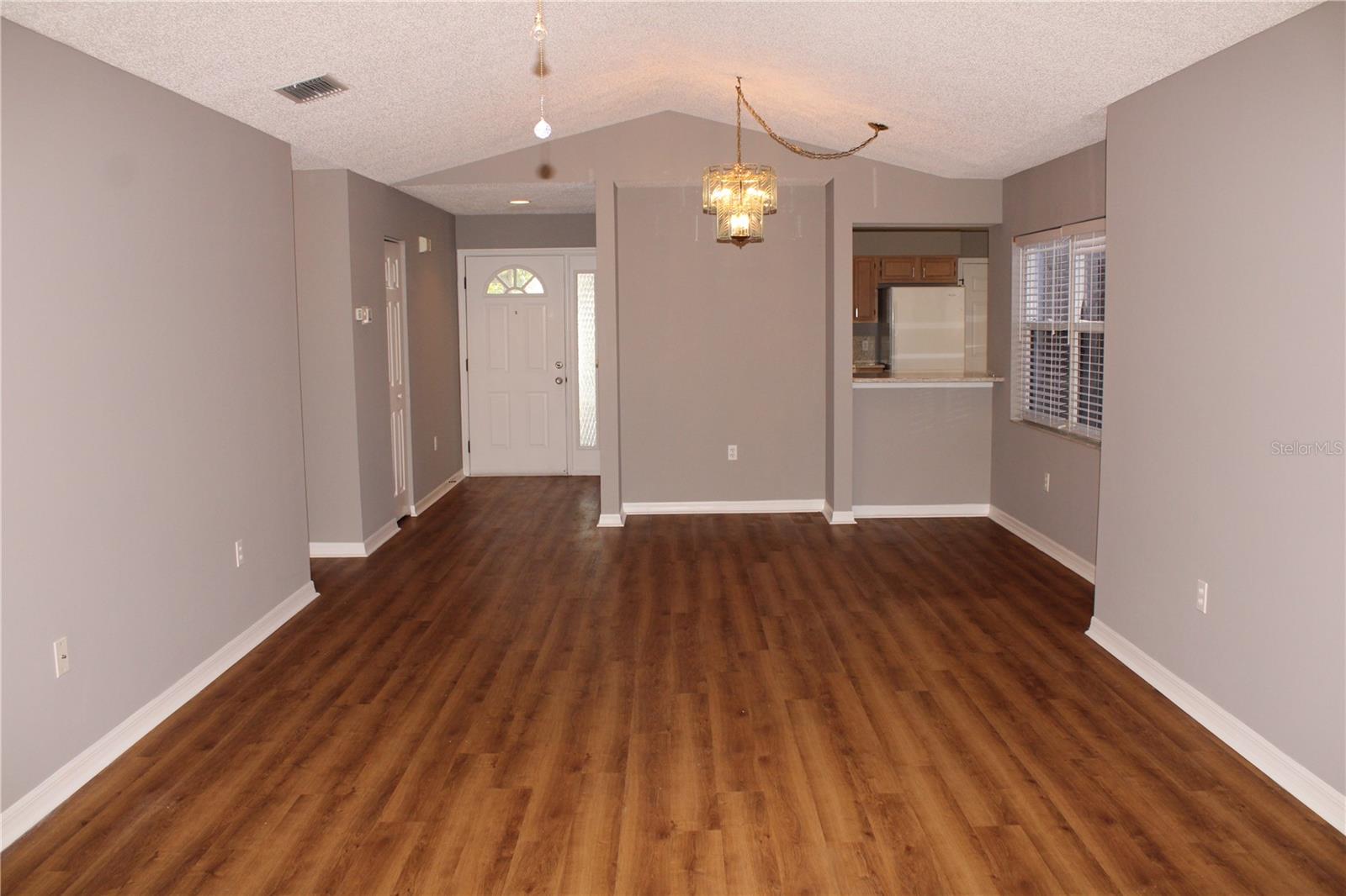 Image 9 of 50 For 1507 Lantana Court