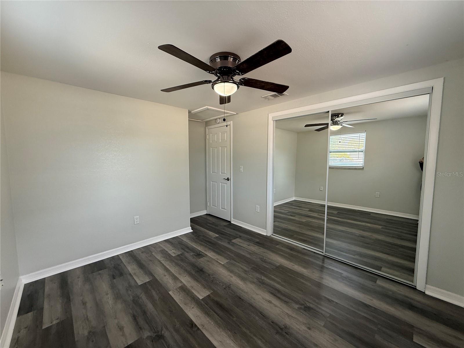 Image 12 of 15 For 350 Elmstreet Court B