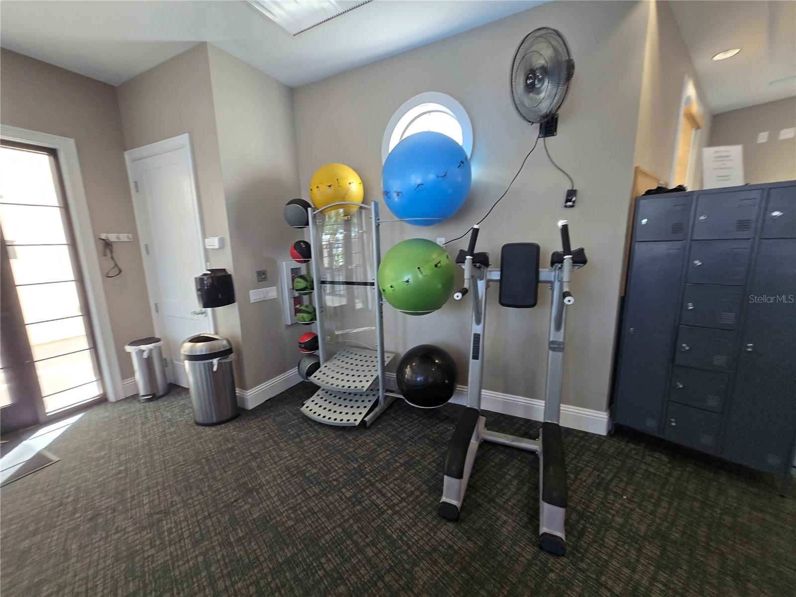 Image 27 of 37 For 5511 Patano Loop