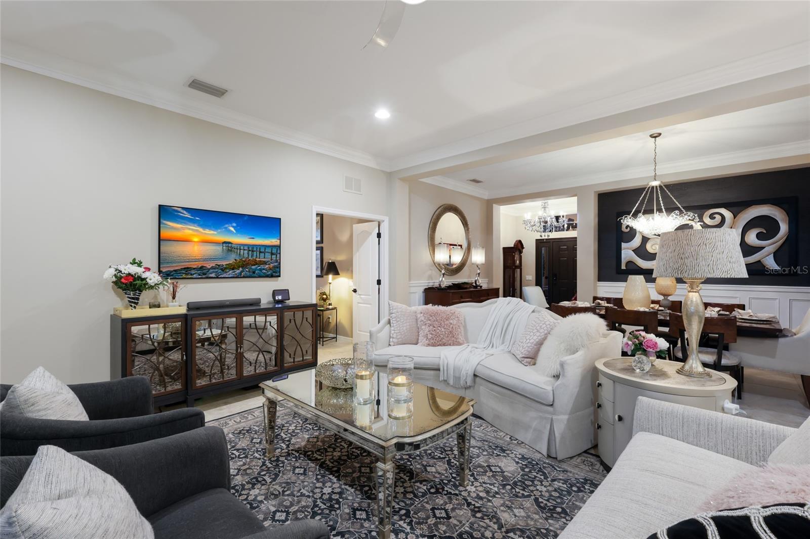 Image 11 of 63 For 11606 Griffith Park Terrace