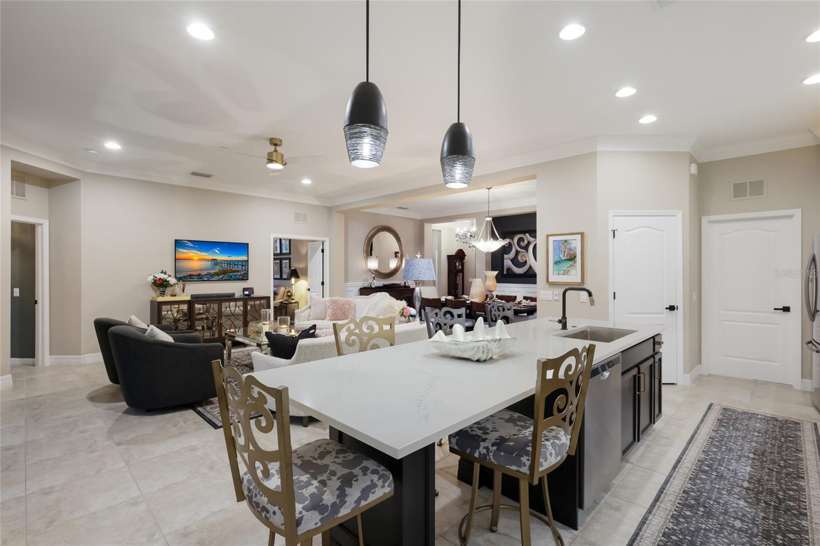 Image 17 of 63 For 11606 Griffith Park Terrace