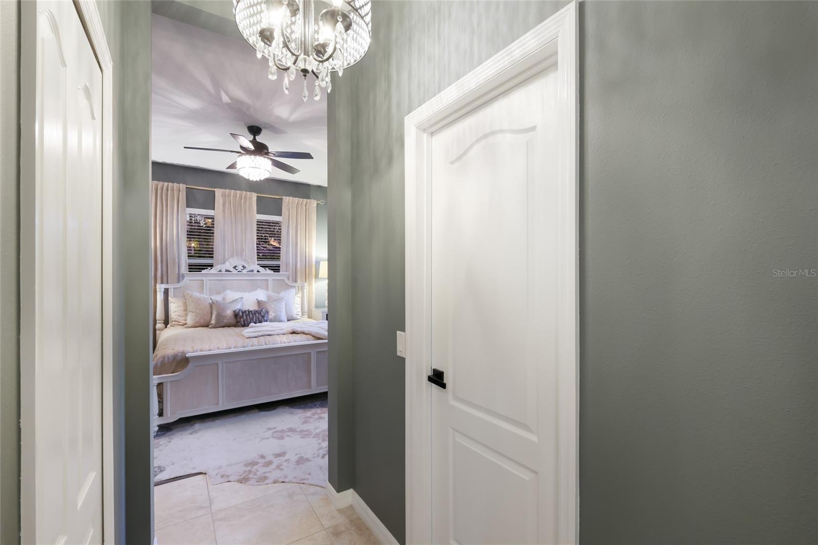 Image 22 of 63 For 11606 Griffith Park Terrace