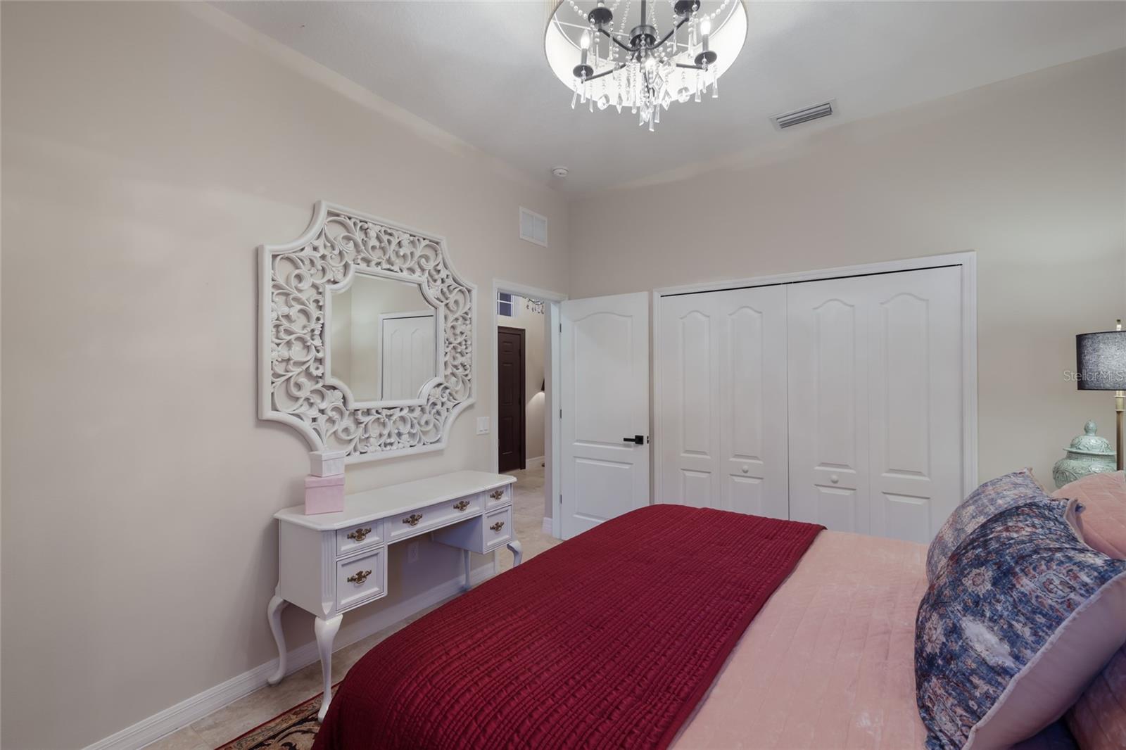 Image 32 of 63 For 11606 Griffith Park Terrace