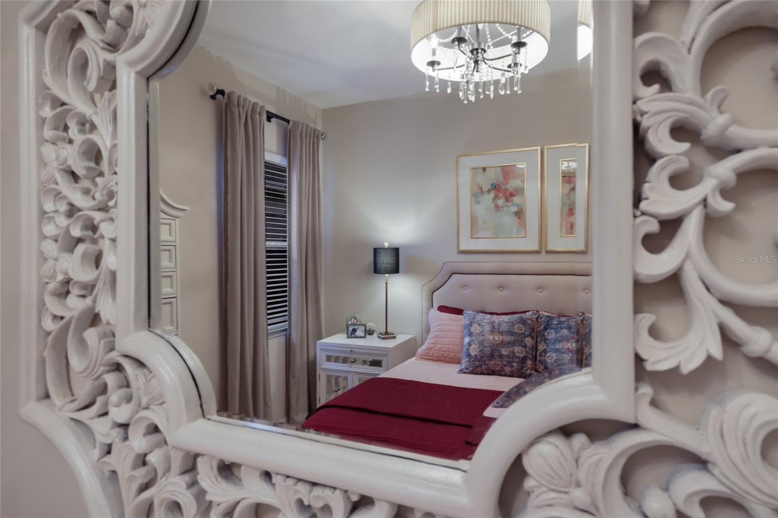 Image 33 of 63 For 11606 Griffith Park Terrace