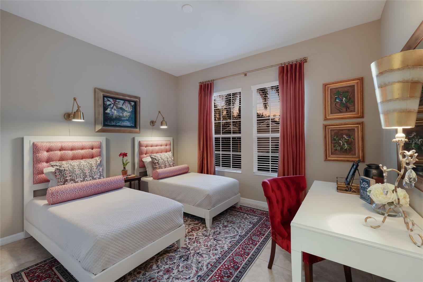 Image 36 of 63 For 11606 Griffith Park Terrace