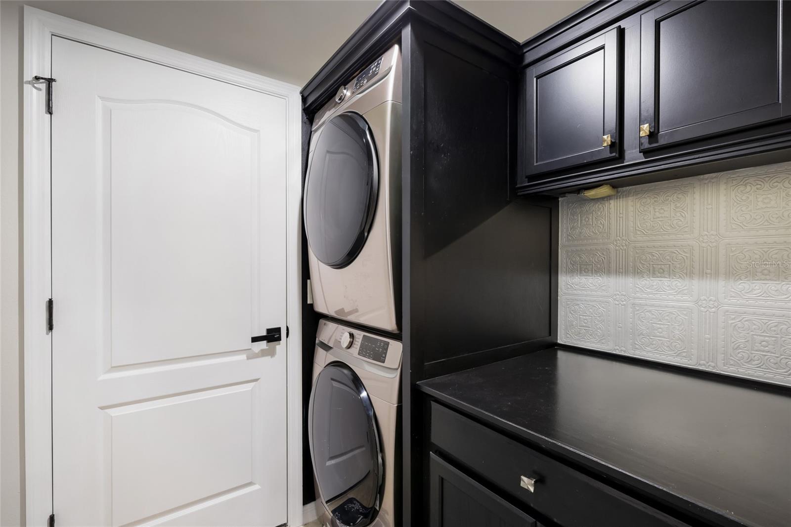 Image 38 of 63 For 11606 Griffith Park Terrace