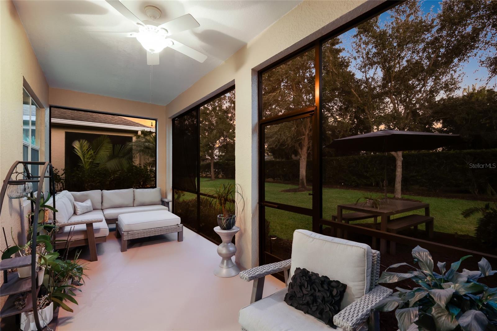 Image 39 of 63 For 11606 Griffith Park Terrace