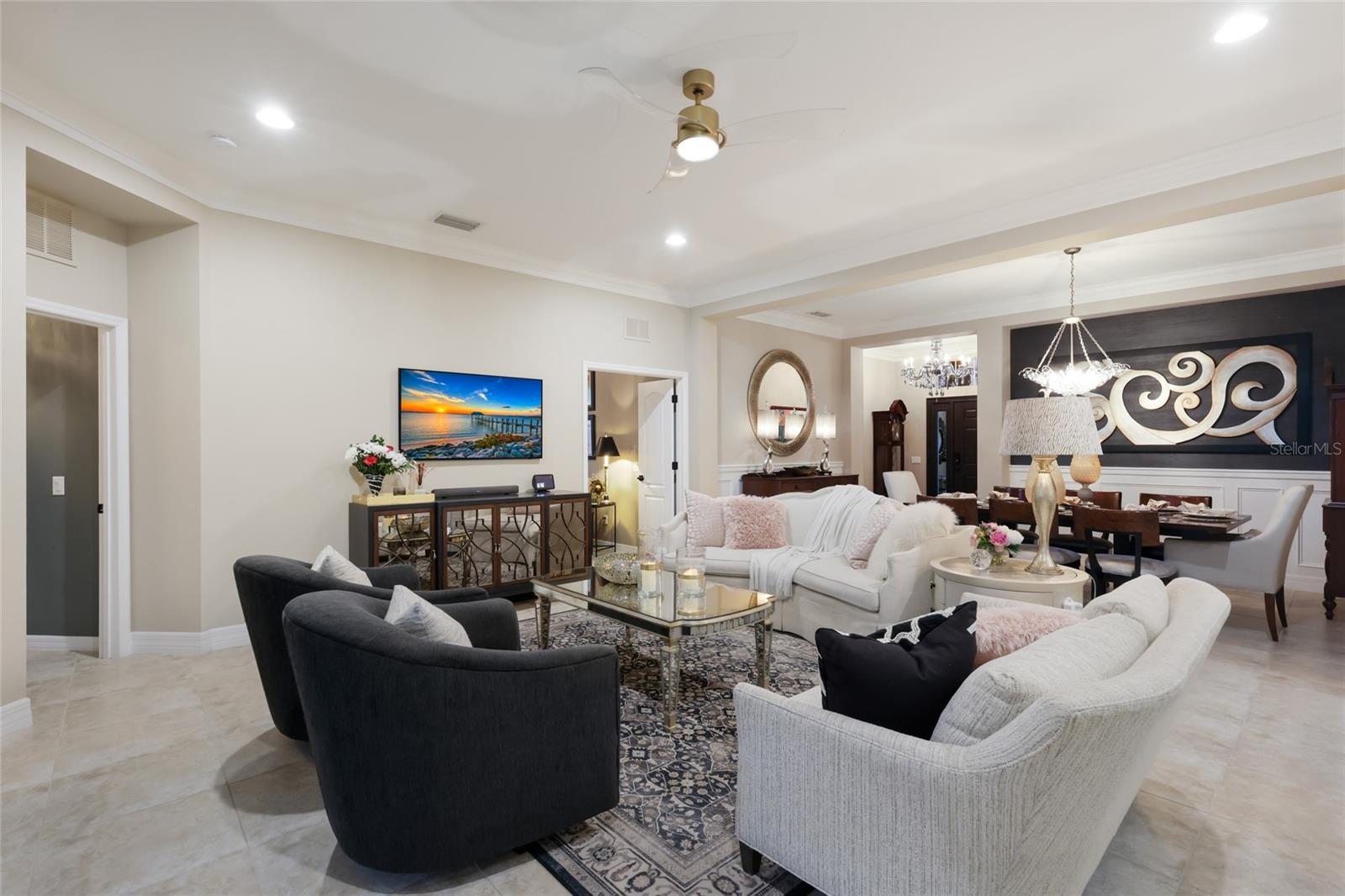 Image 7 of 63 For 11606 Griffith Park Terrace