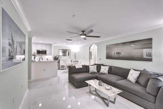 Image 10 of 16 For 8932 Manor Loop 105