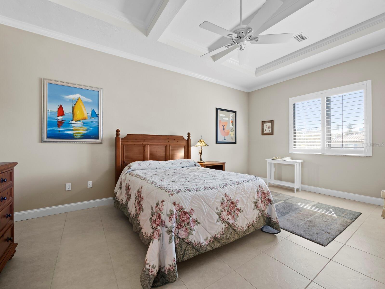 Image 32 of 46 For 5970 Emerald Harbor Drive