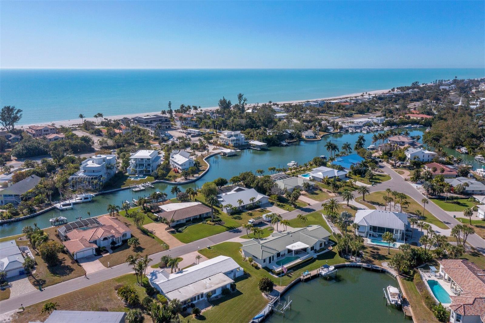 Image 42 of 46 For 5970 Emerald Harbor Drive