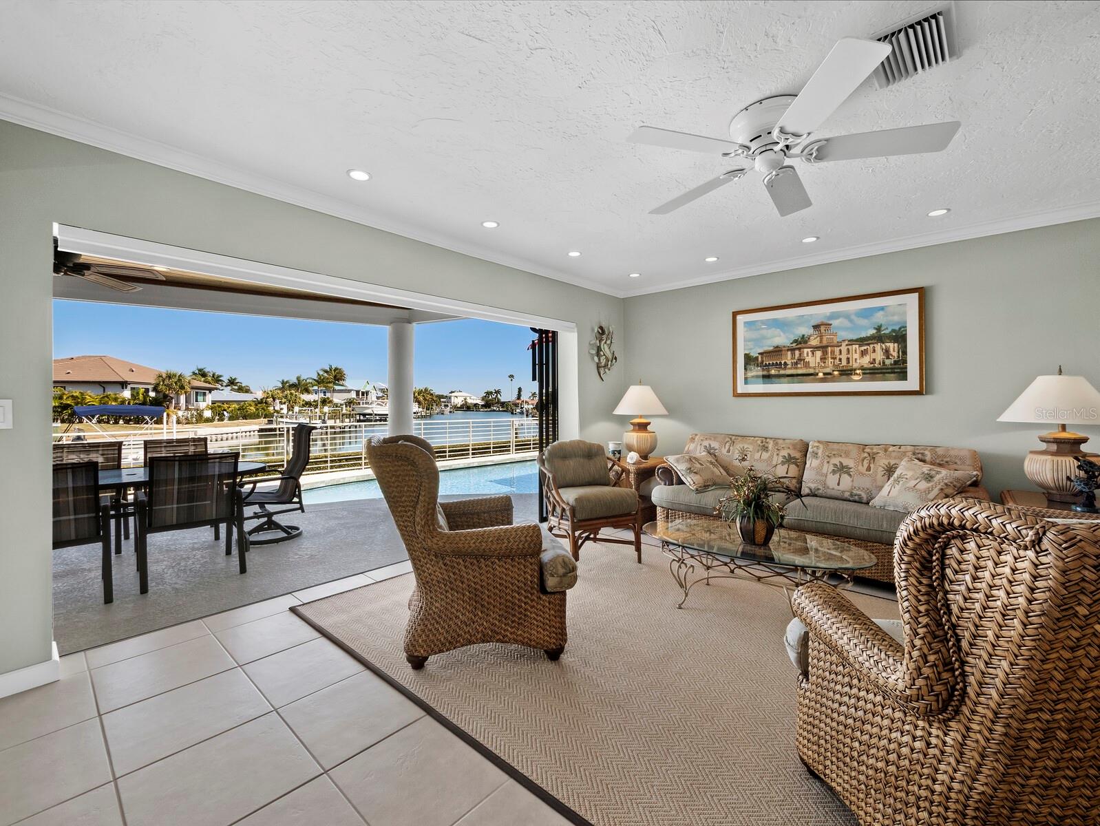 Image 6 of 46 For 5970 Emerald Harbor Drive