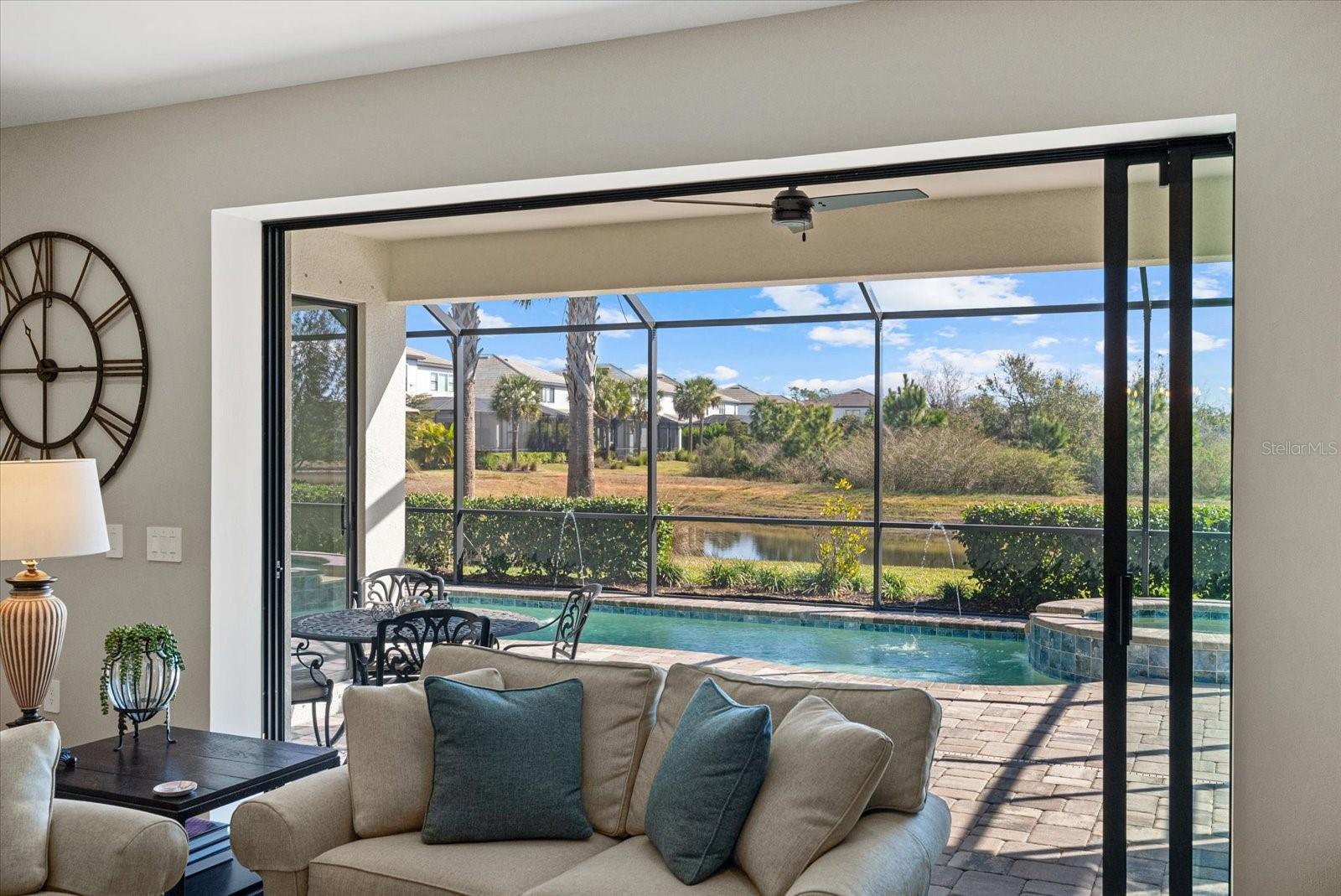 Image 12 of 52 For 5925 Bluestar Court