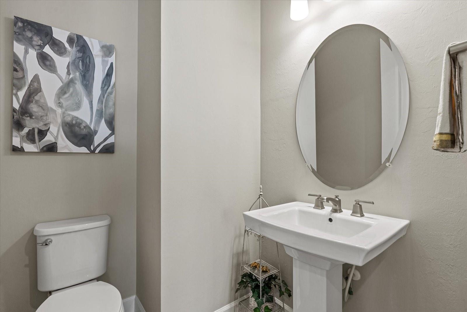 Image 19 of 52 For 5925 Bluestar Court