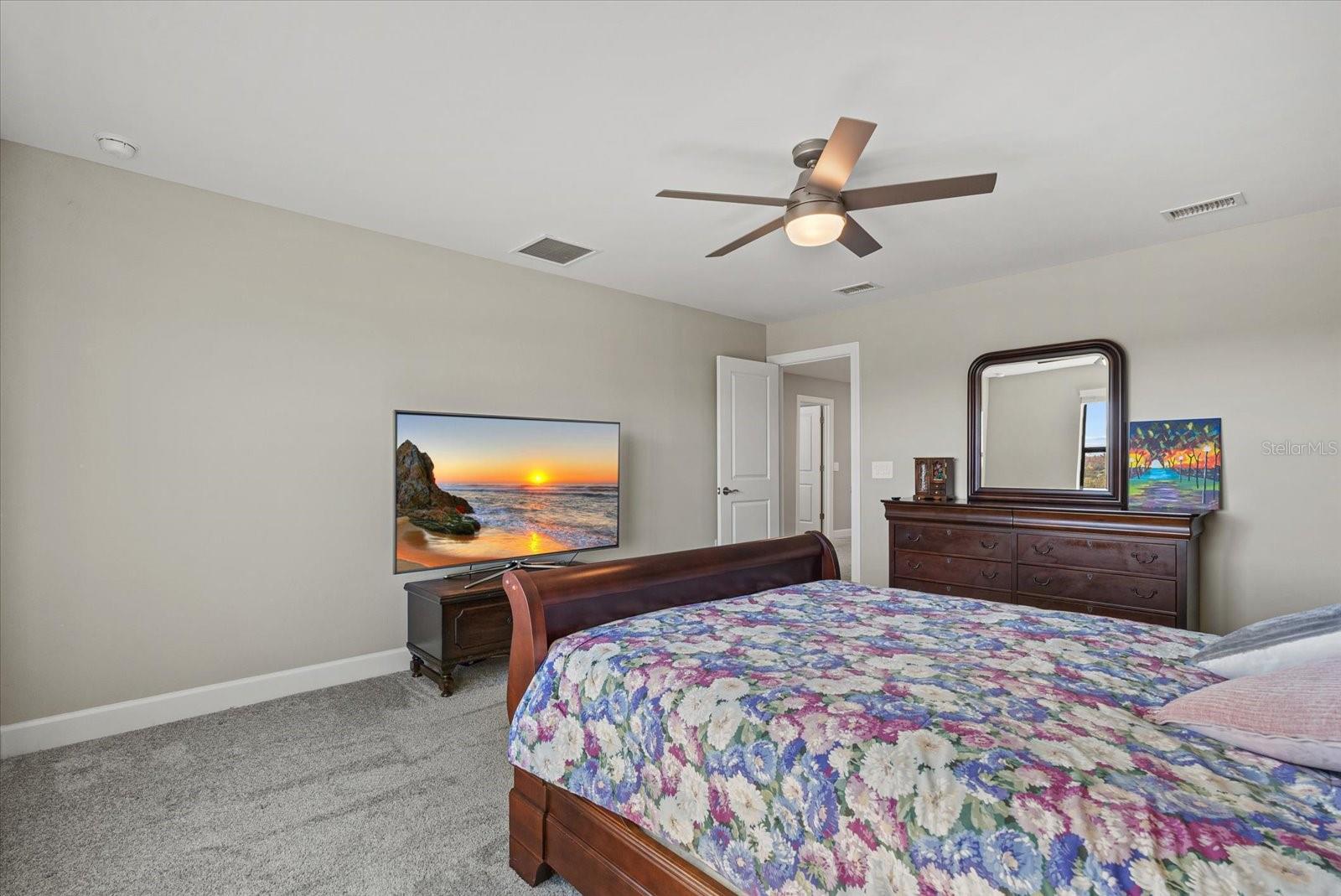 Image 30 of 52 For 5925 Bluestar Court