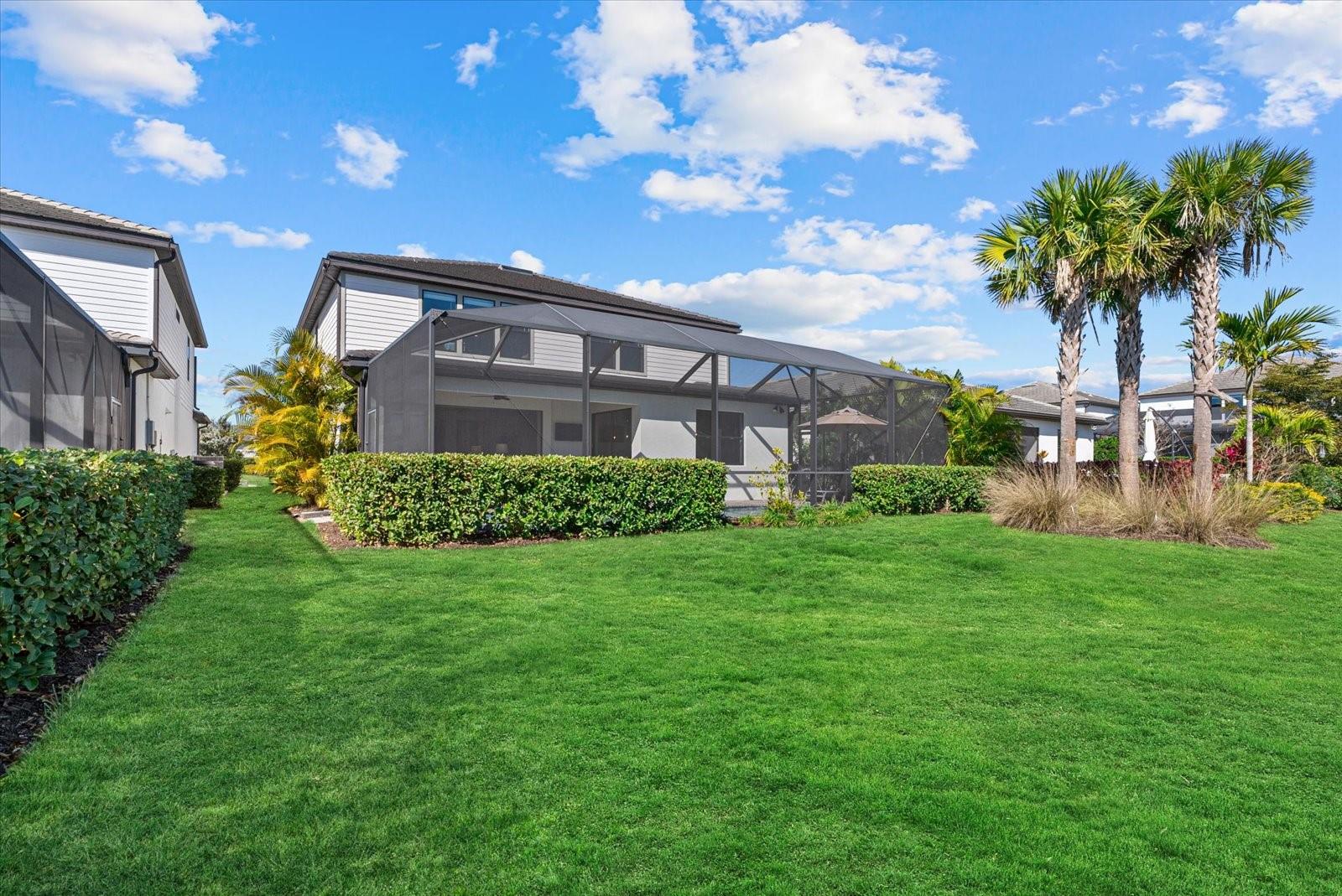 Image 38 of 52 For 5925 Bluestar Court